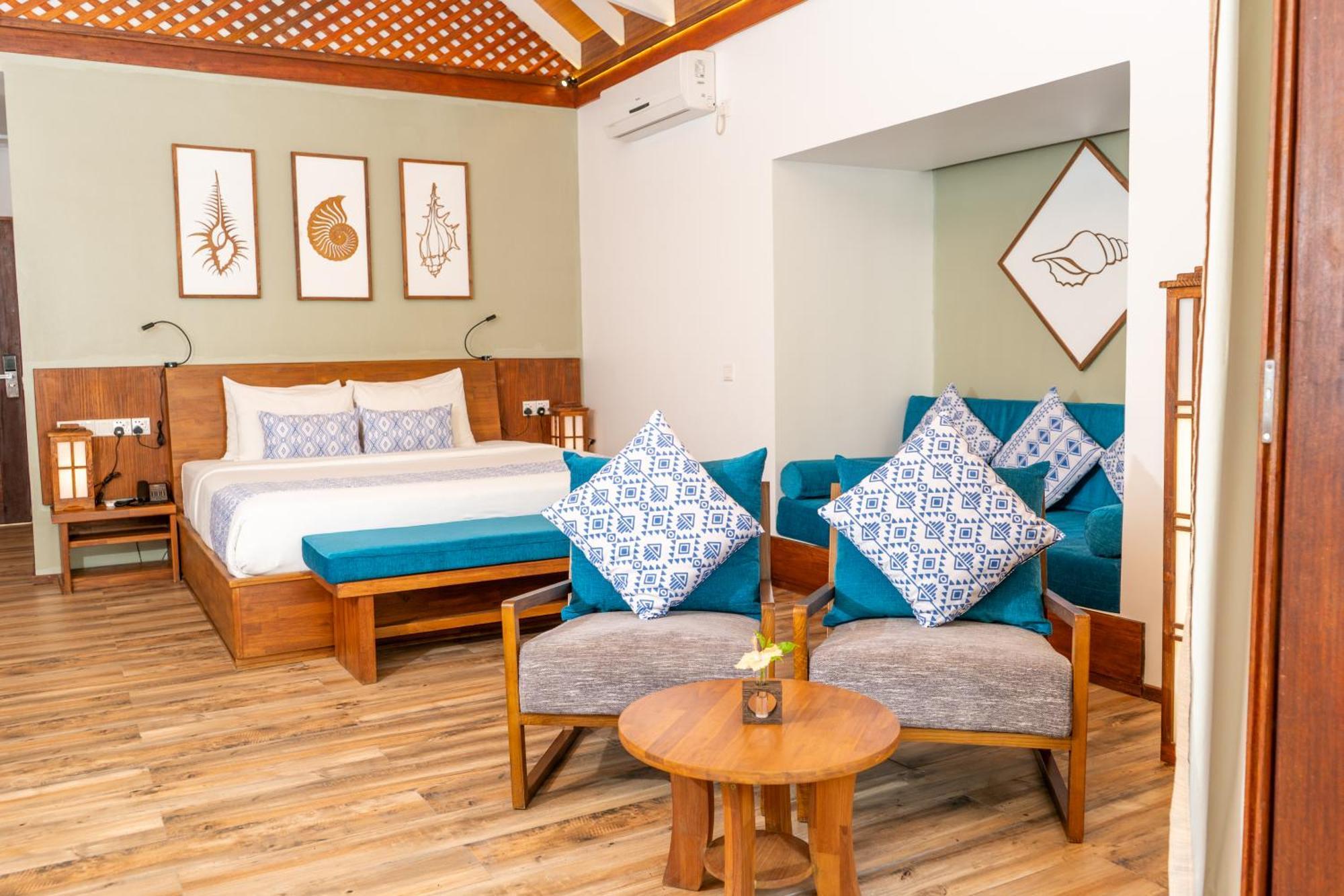 Kudafushi Resort & Spa Meedhoo  Екстериор снимка