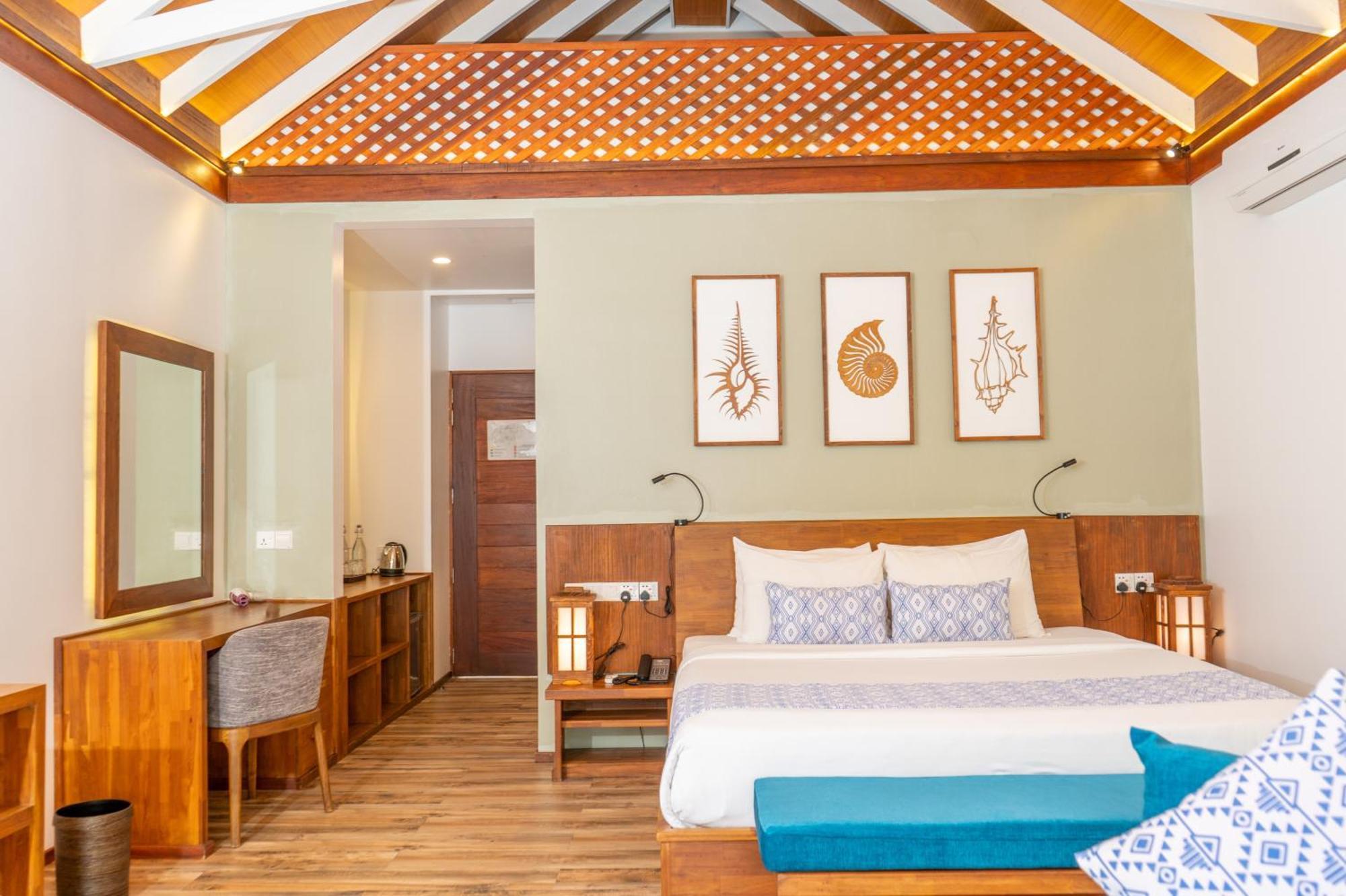 Kudafushi Resort & Spa Meedhoo  Екстериор снимка