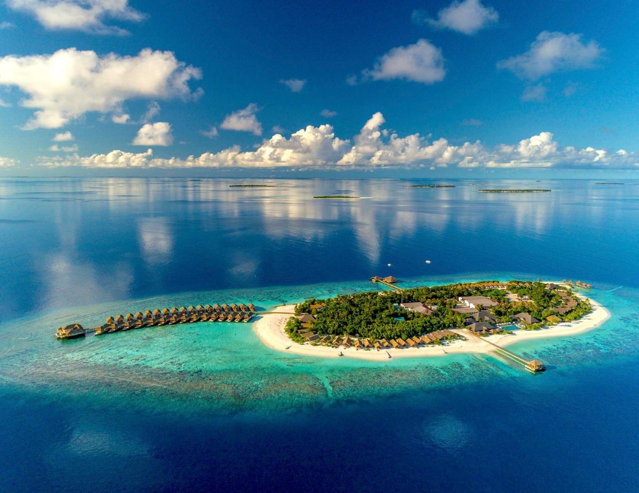 Kudafushi Resort & Spa Meedhoo  Екстериор снимка